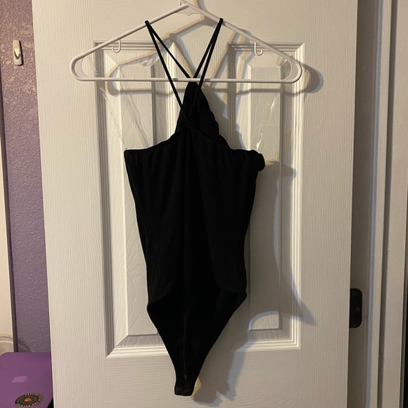 Fashion Nova black halter bodysuit - Picture 9 of 11